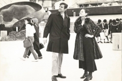 Giappone 1970. Papà e Anna Identici